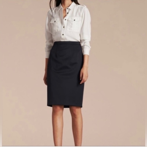 NWT BURBERRY Pencil Skirt Size 8 - BLACK - Picture 2 of 14